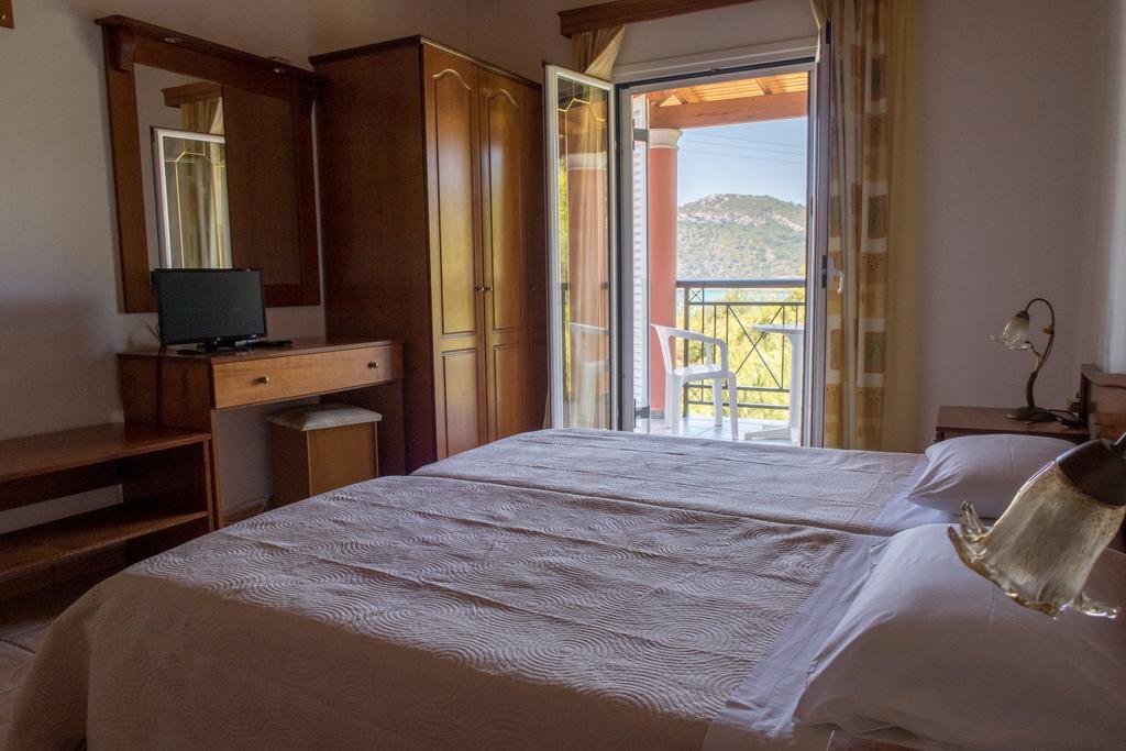 Maria Apartments Agios Georgios Pagon Exterior foto